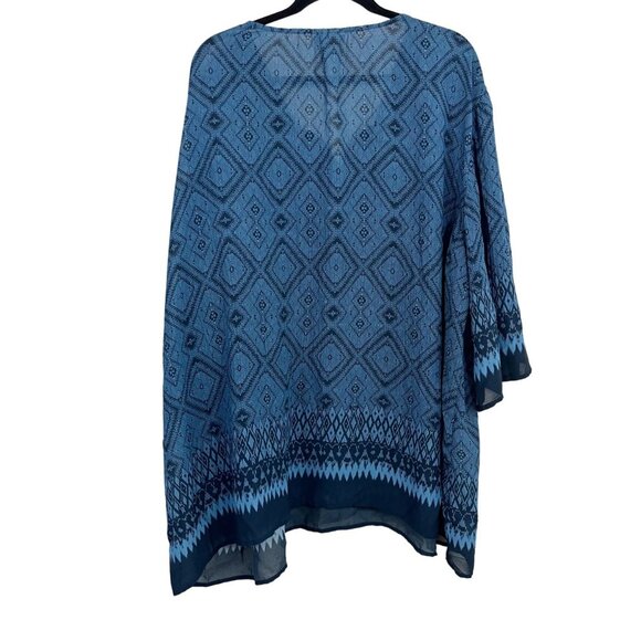 Catherines Blue Ikat Print Boho Top Crochet Bib V-Neck Flowy - Size 3X - Picture 2 of 6